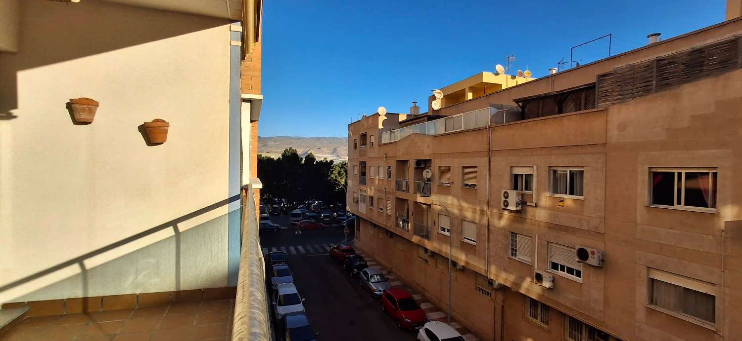 Piso in vendita a Roquetas pueblo (Roquetas de Mar)