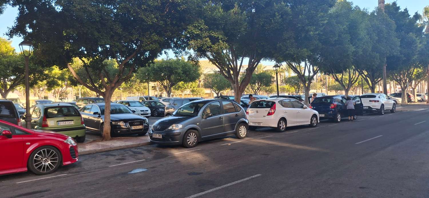 Piso in vendita a Roquetas pueblo (Roquetas de Mar)