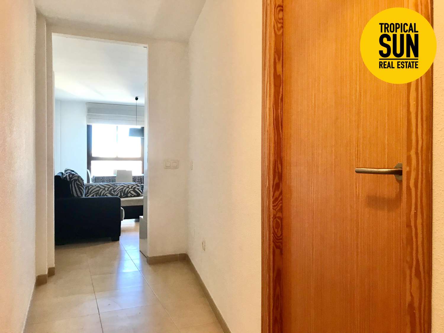 Piso en La Romanilla, Roquetas de Mar. Edificio Milan