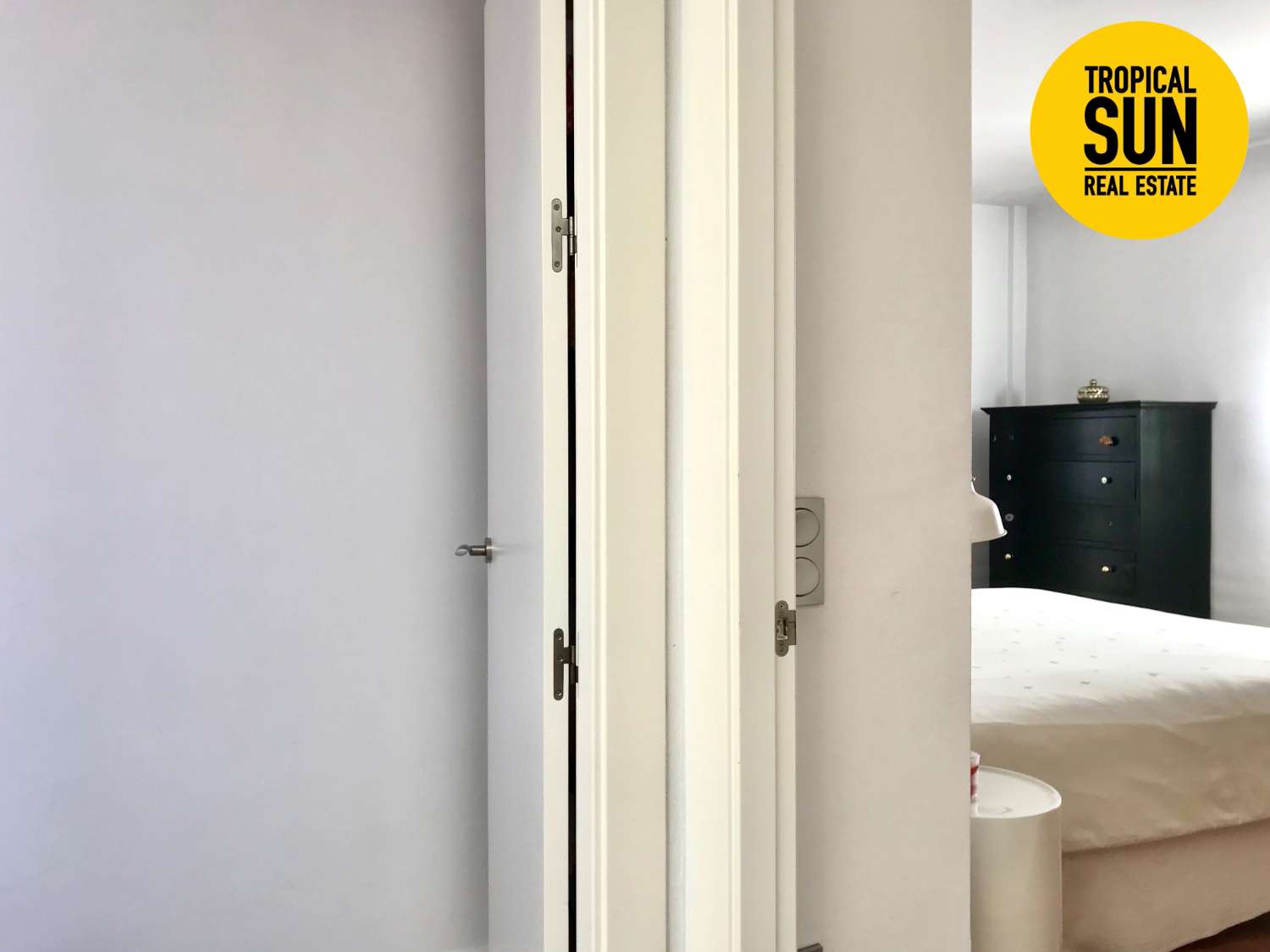 Triplex en La Romanilla, Junto playa y paseo maritimo