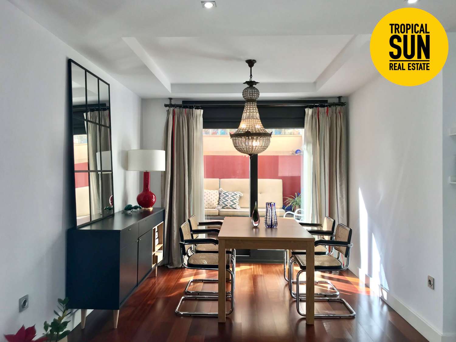 Triplex en La Romanilla, Junto playa y paseo maritimo