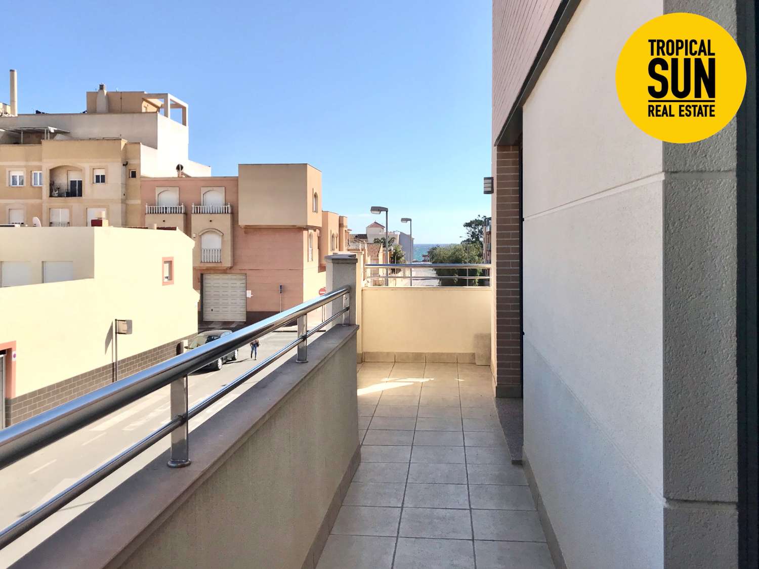 Triplex en La Romanilla, Junto playa y paseo maritimo