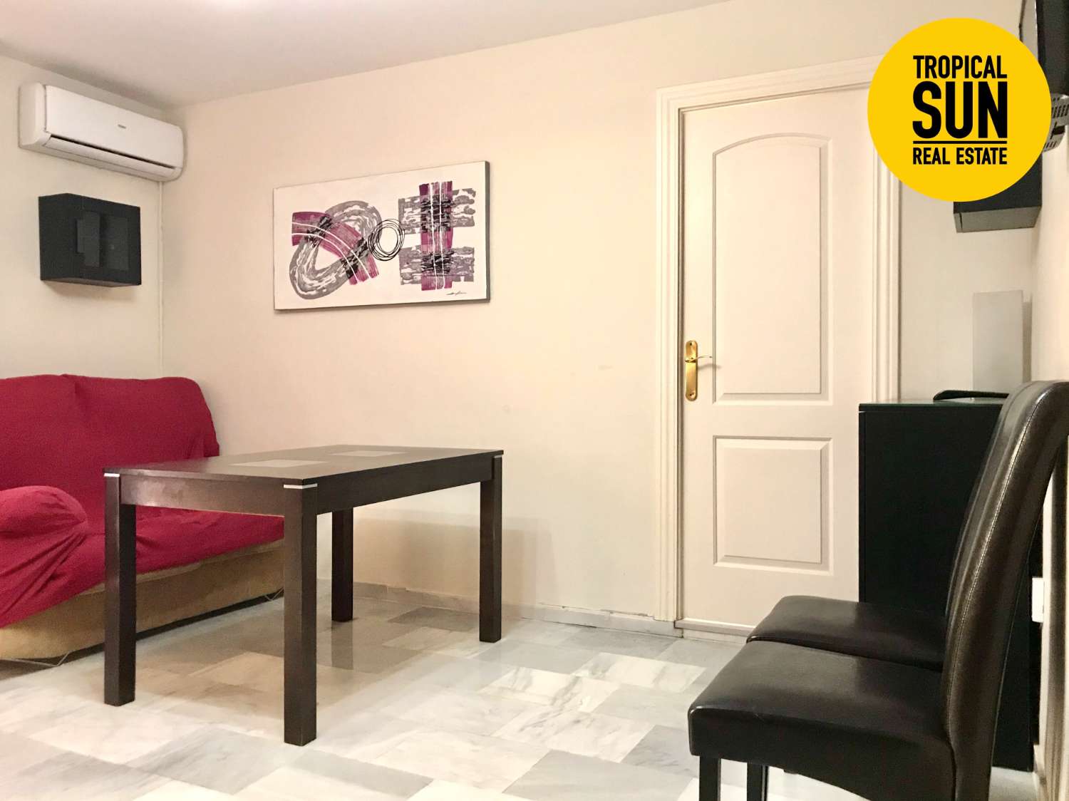 Apartamento en Avenida Rosita Ferrer. Residencial Balcones de Roquetas II