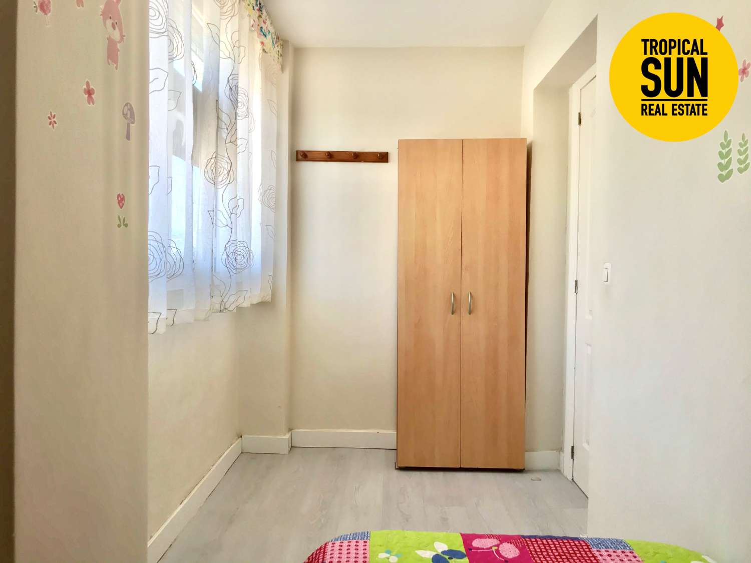 Apartamento en Avenida Rosita Ferrer. Residencial Balcones de Roquetas II