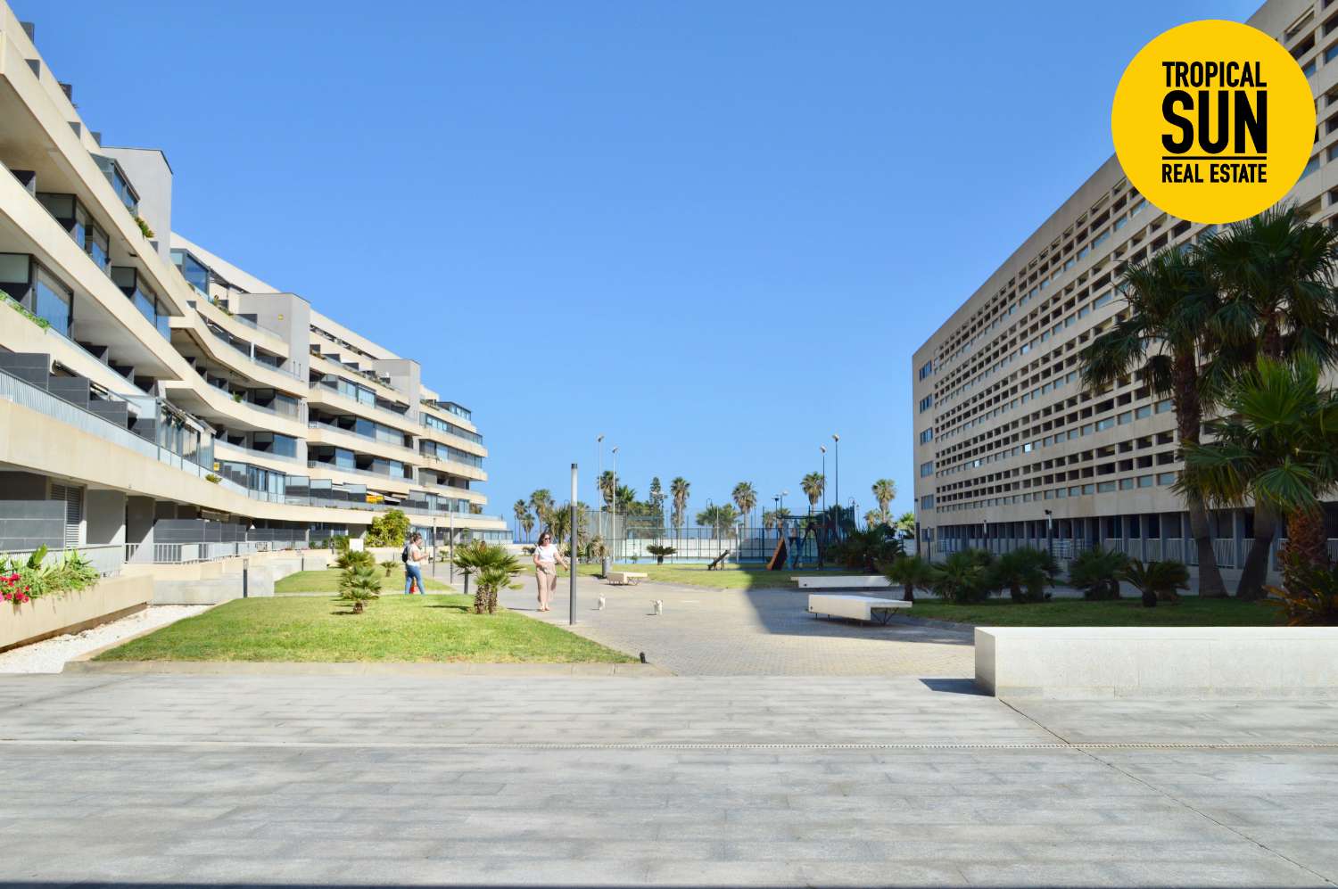 Piso en primera línea de playa, Residencial Mirador de Playa Serena