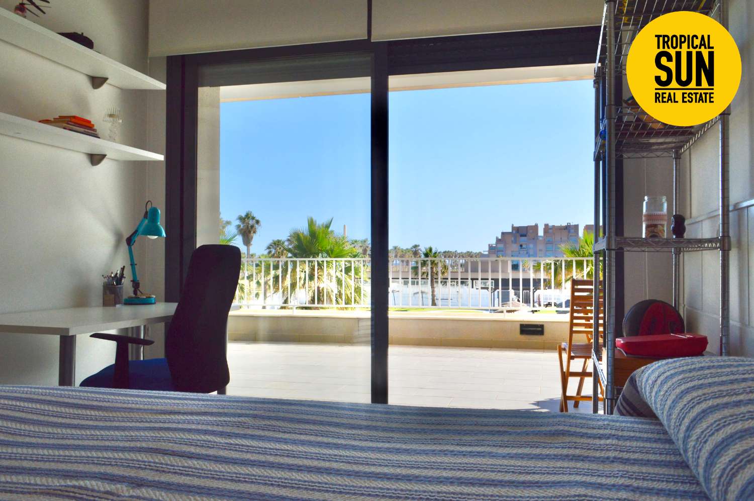 Piso en primera línea de playa, Residencial Mirador de Playa Serena