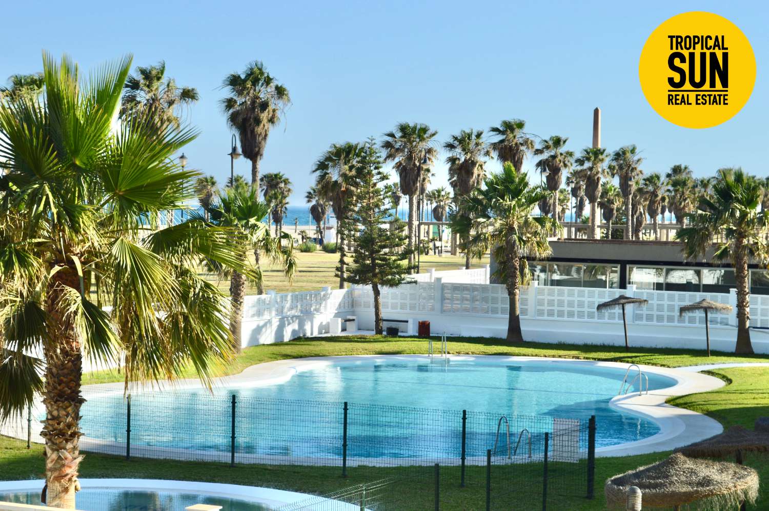 Piso en primera línea de playa, Residencial Mirador de Playa Serena
