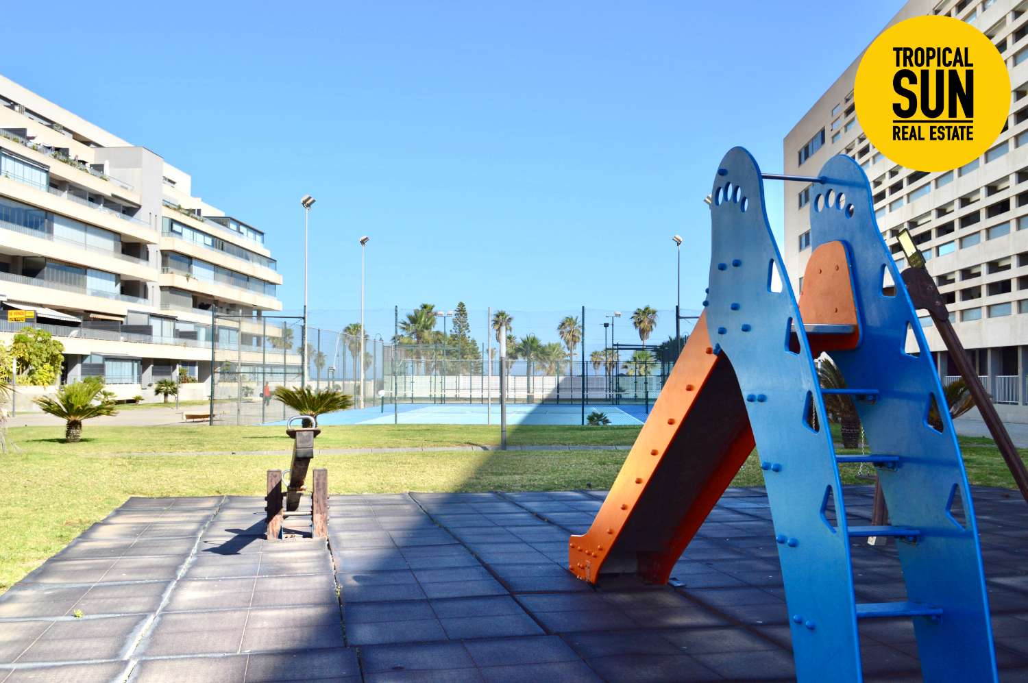 Piso en primera línea de playa, Residencial Mirador de Playa Serena