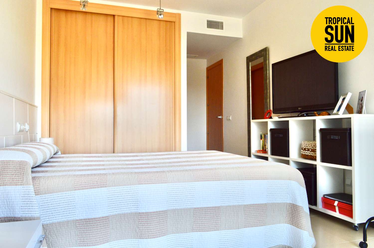 Piso en primera línea de playa, Residencial Mirador de Playa Serena