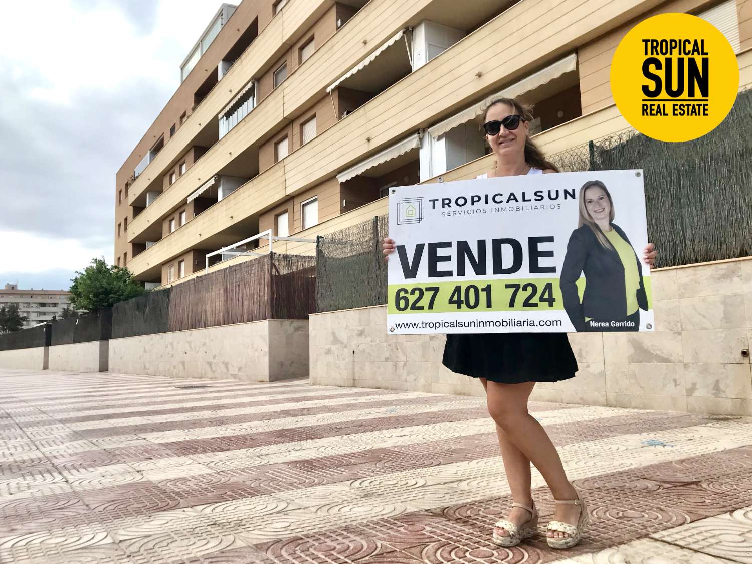 Piso con gran terraza junto Auditorio y Centro Comercial, Las Salinas