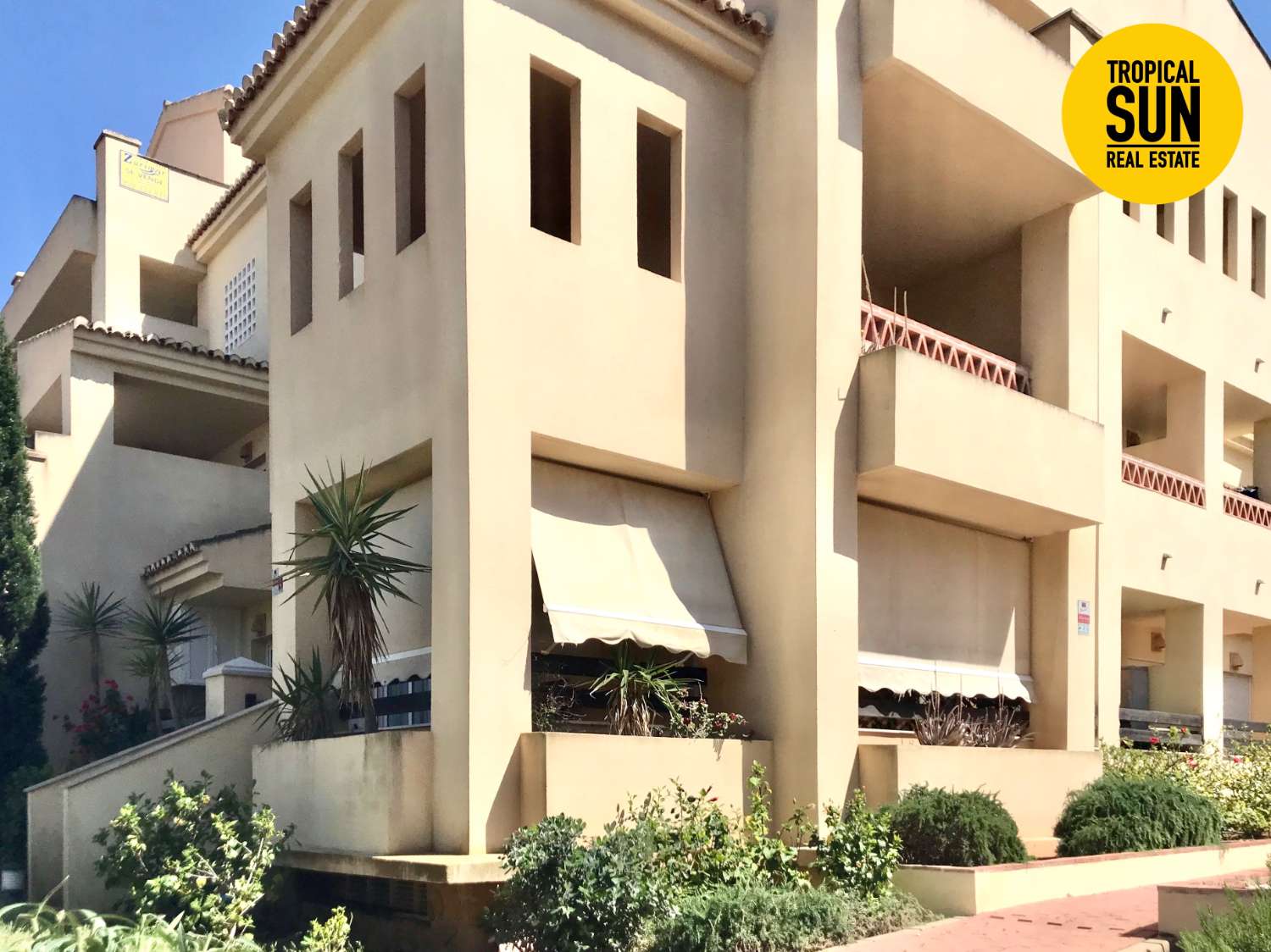 Apartamento en Residencial Villa Romana Golf: Elegancia y Confort en un Paraíso Natural