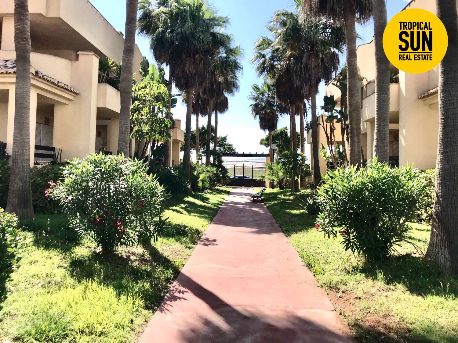 Apartamento en Residencial Villa Romana Golf: Elegancia y Confort en un Paraíso Natural