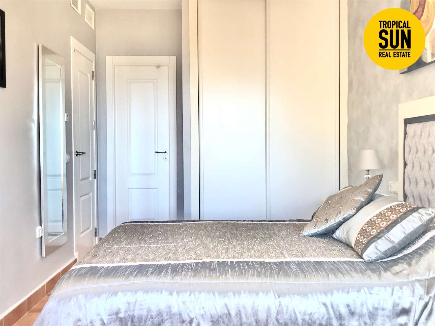 Apartamento en Residencial Villa Romana Golf: Elegancia y Confort en un Paraíso Natural
