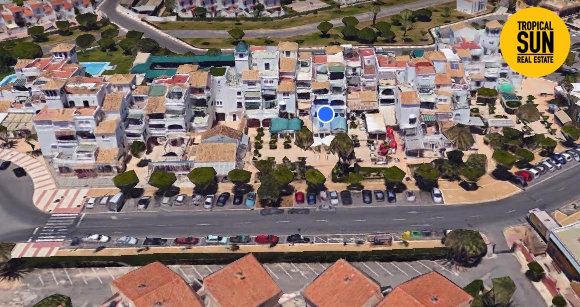 Paikallinen kohteessa Avenida Playa Serena, Roquetas de Marin kaupungistuminen